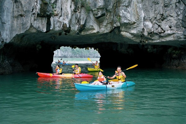 hanoi halong bay tour packages